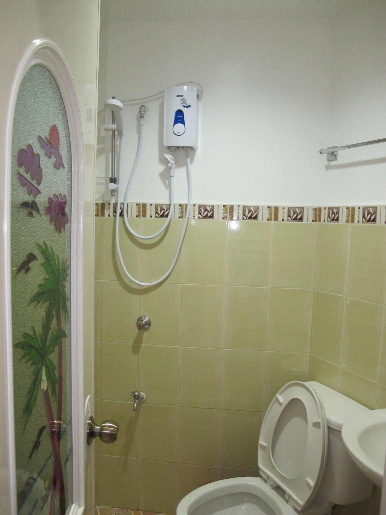 Cool Stay Inn Balabag  Екстер'єр фото