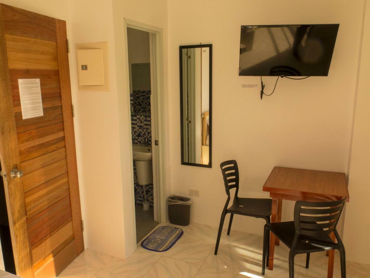 Cool Stay Inn Balabag  Екстер'єр фото