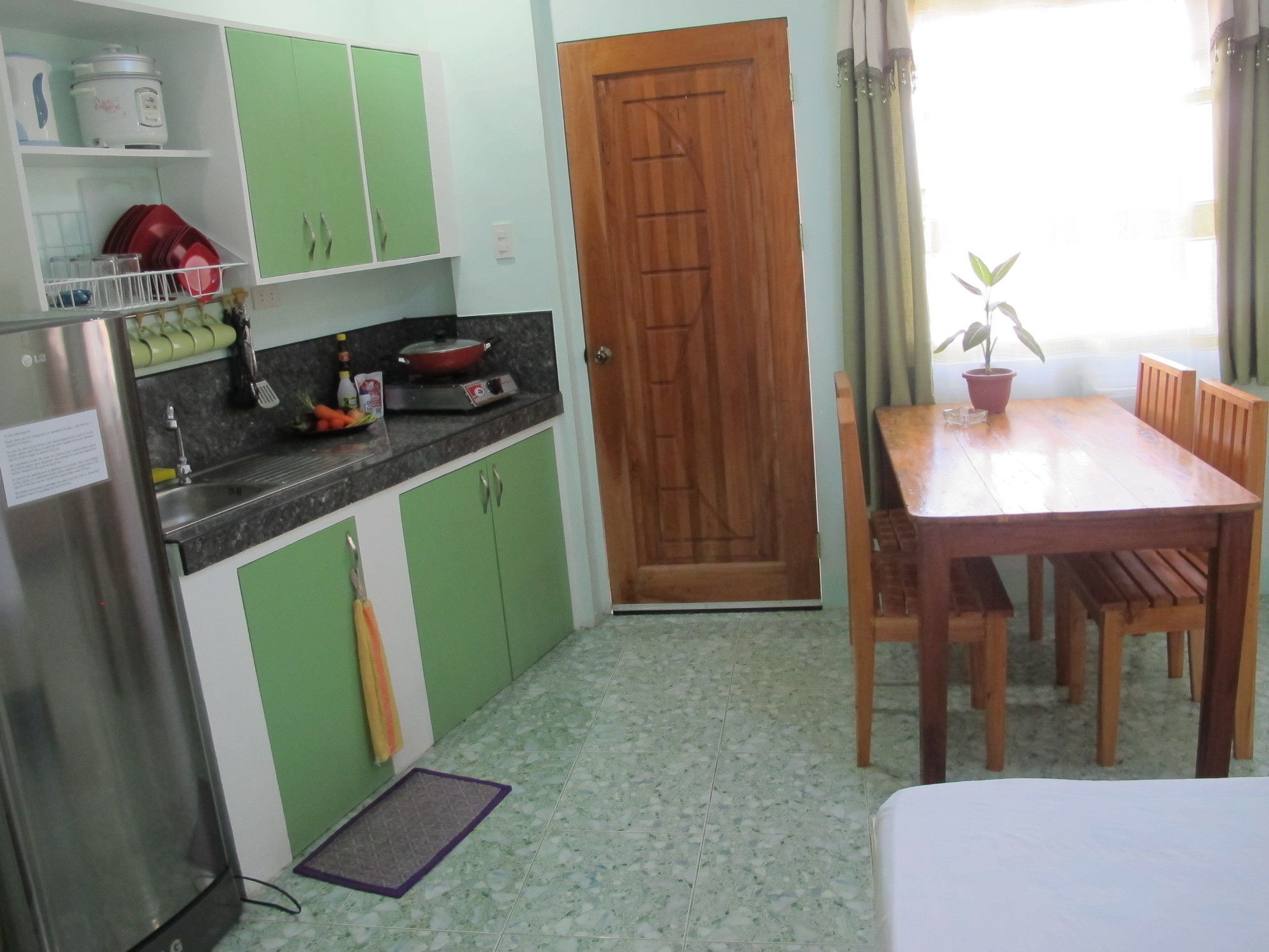 Cool Stay Inn Balabag  Екстер'єр фото