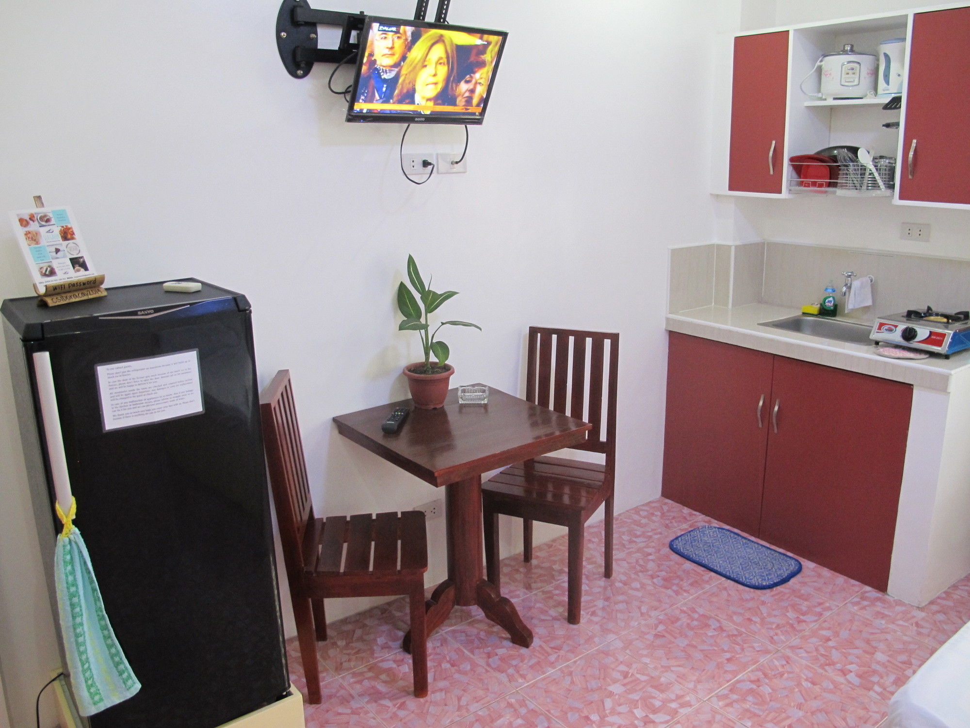Cool Stay Inn Balabag  Екстер'єр фото